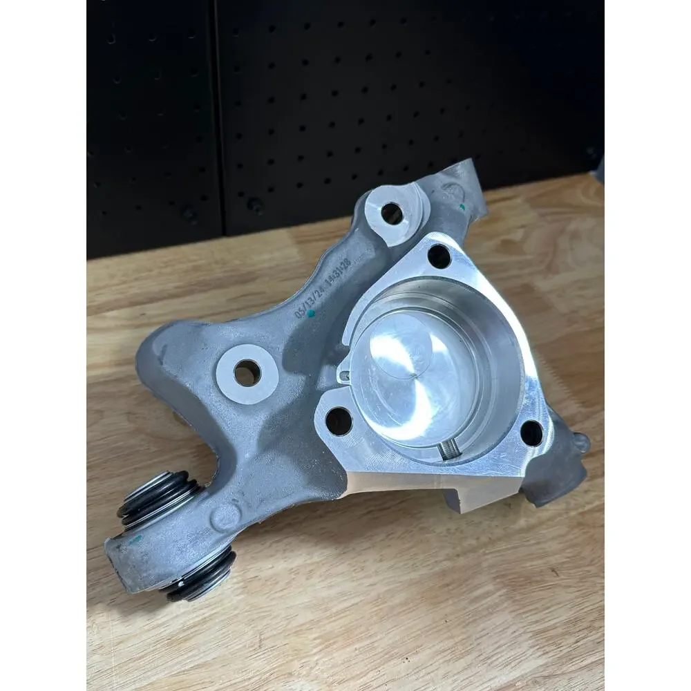 GM Genuine Parts Rear Driver Side Suspension Knuckle 84454535